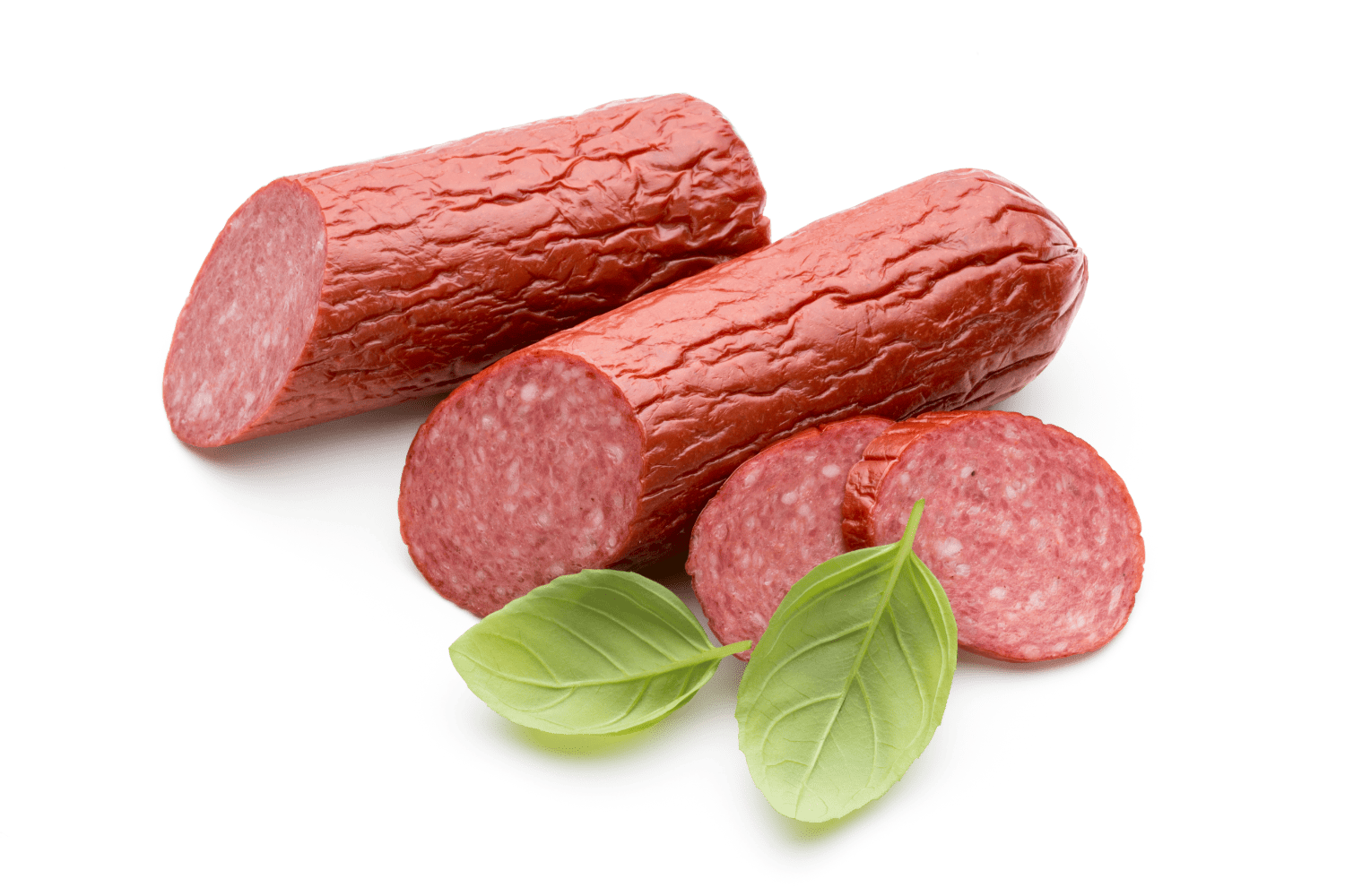 Frische Oberhofer Salami, dekoriert mit Basilikum.